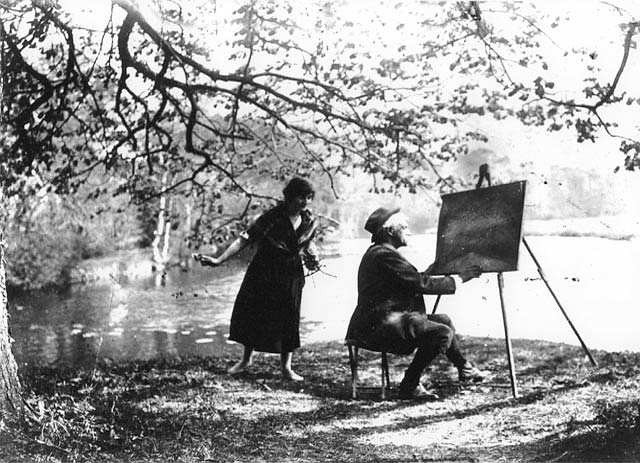 percy french with easel